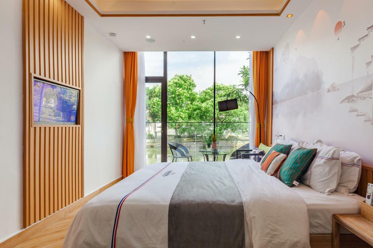 Homestay Tongli Slowlife River View Inn