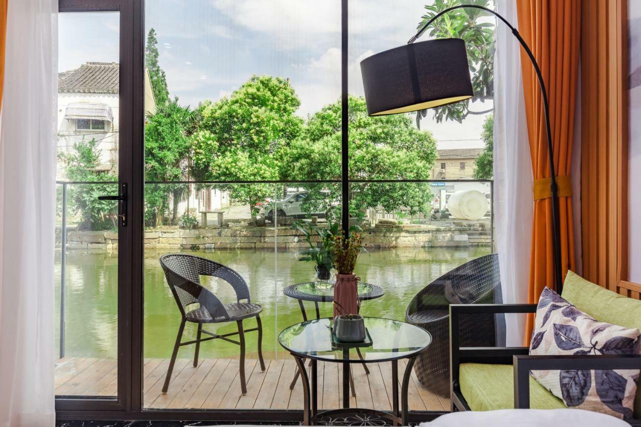 Homestay Tongli Slowlife River View Inn *